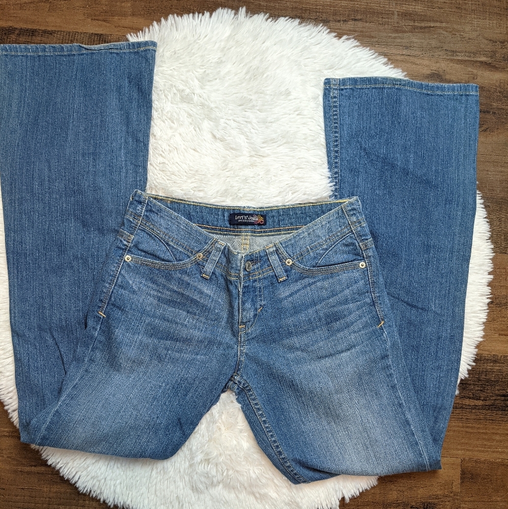 Levi's flare jeans